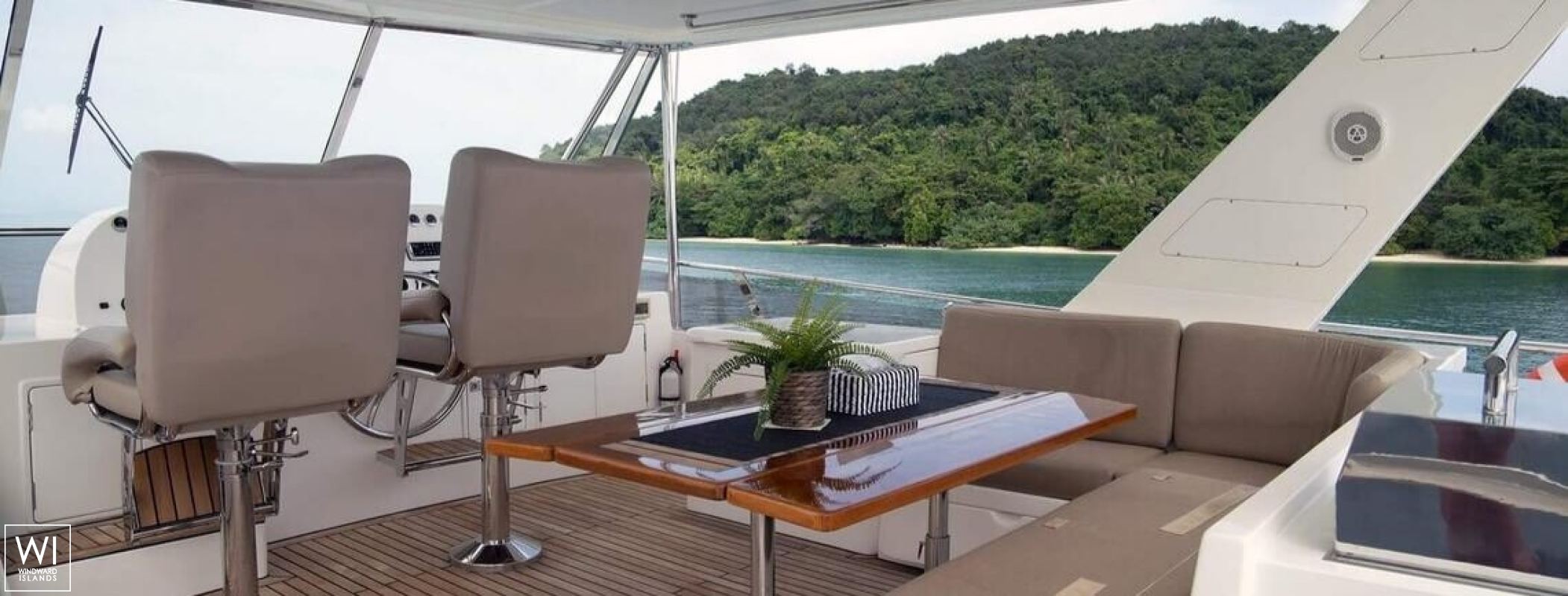 JAWSSS  Activa Marine Yacht 5800 Exterior 8