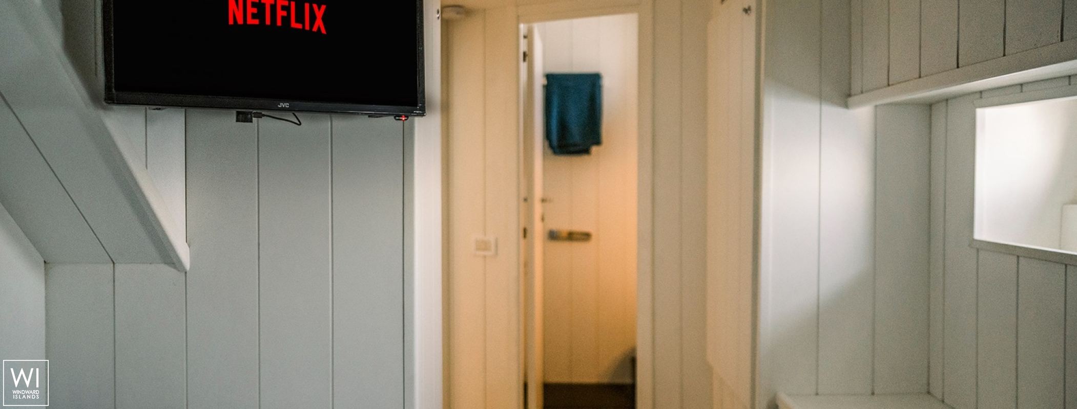 Flamenga   Riviera yachts Alaska 72 Interior 23