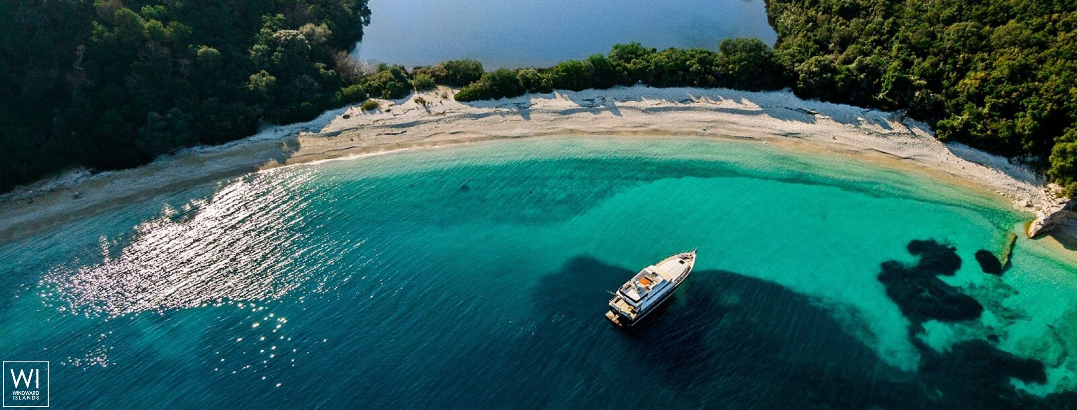 Flamenga   Riviera yachts Alaska 72 Exterior 12