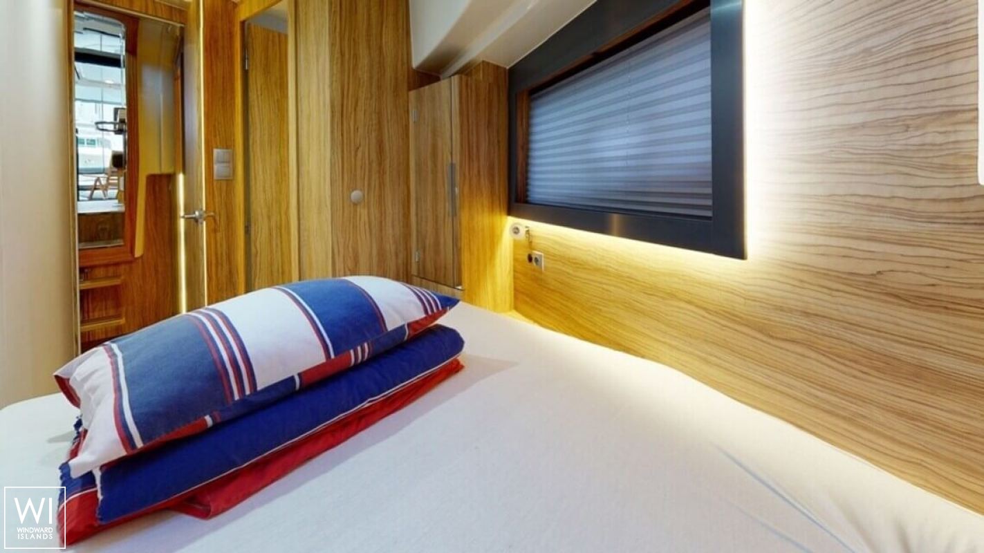 Seamaster 45 Cobra Interior 1