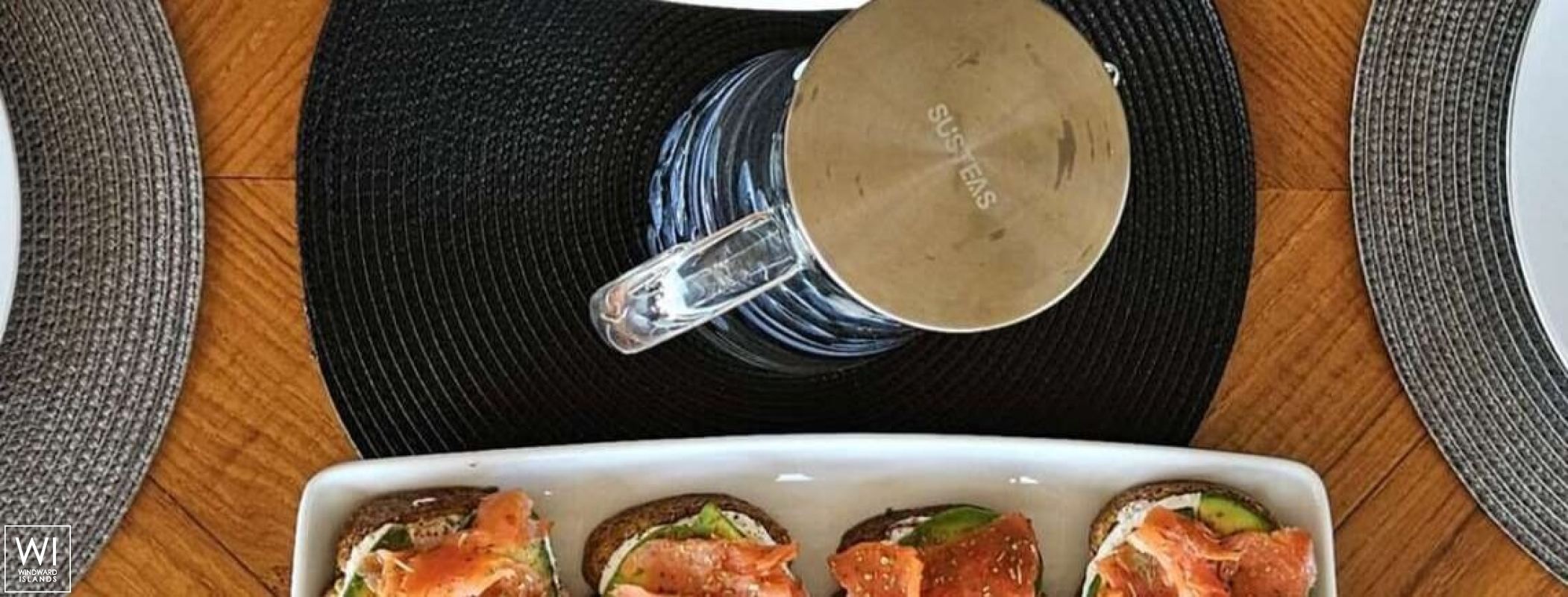 Moon Shadow (ex MISTRAL )  Catamaran 60 Interior 20