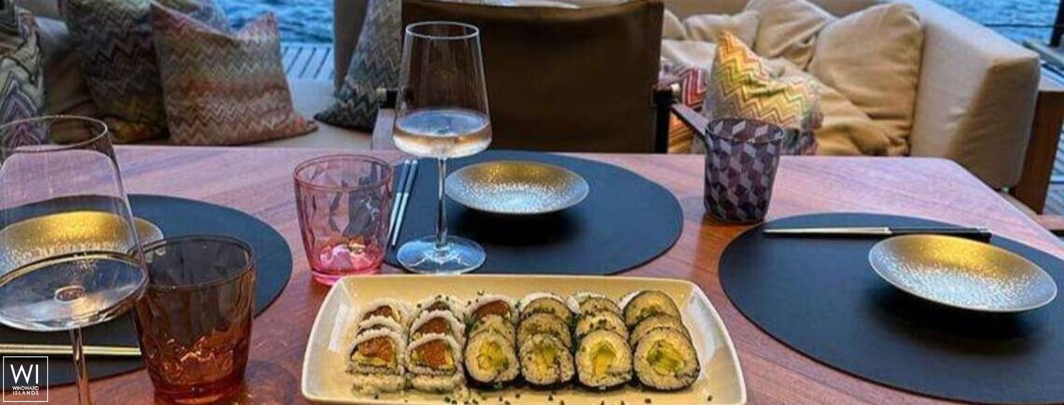 Moon Shadow (ex MISTRAL )  Catamaran 60 Exterior 9