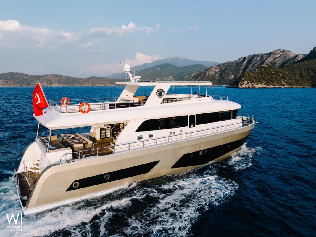 BY C&F   Trawler 23m Exterior 2
