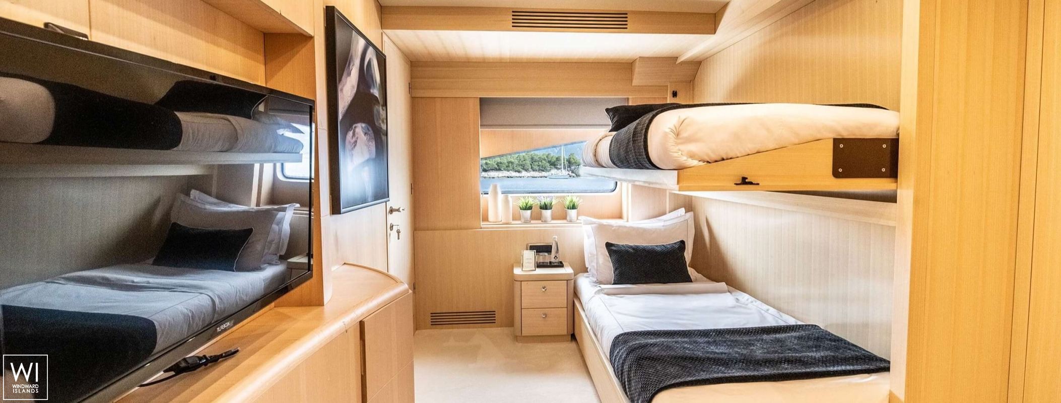 PAREAKI II  Maiora Yacht 39M Interior 18