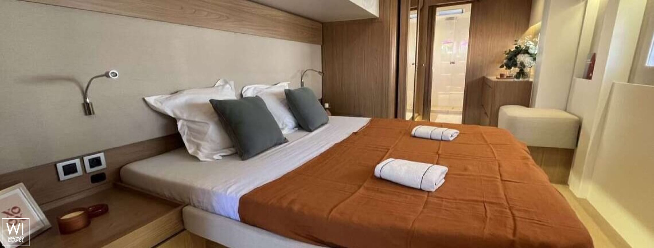 SNAPDRAGON  Catana Catamaran Bali 5.8 Interior 12