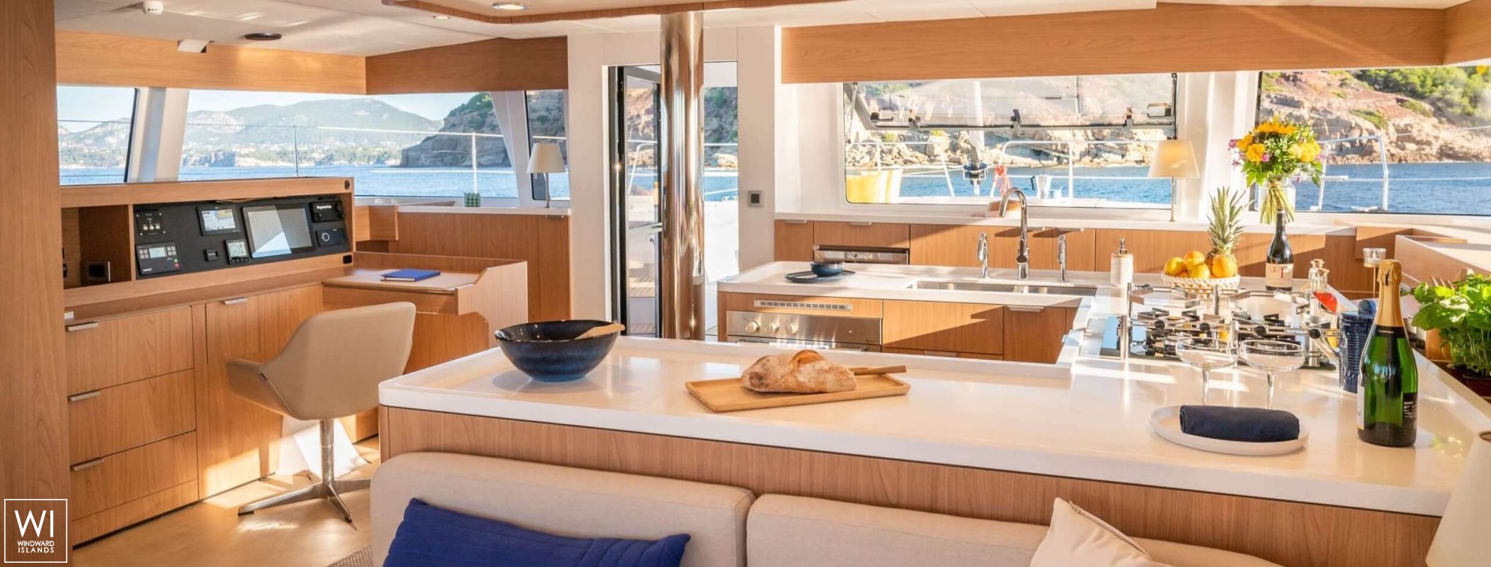 CRAZY BABY TOO  Catana Catamaran Bali 5.8 Interior 1