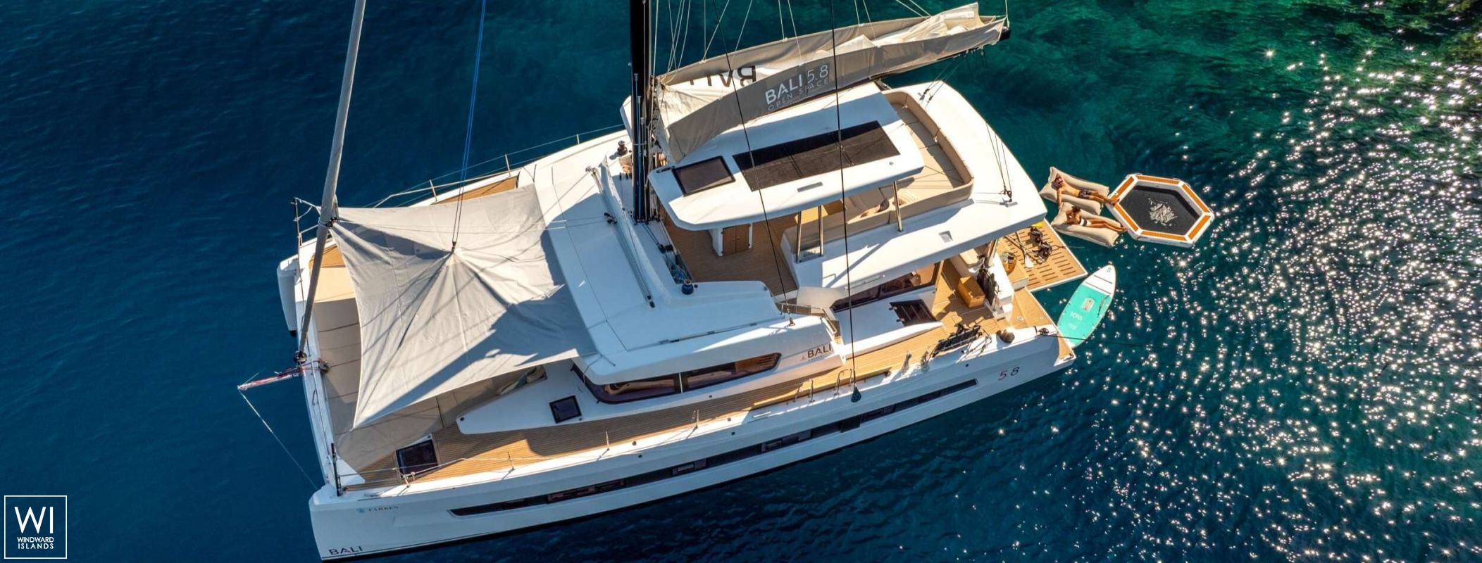 Farben  Catana Catamaran Bali 5.8 Exterior 2