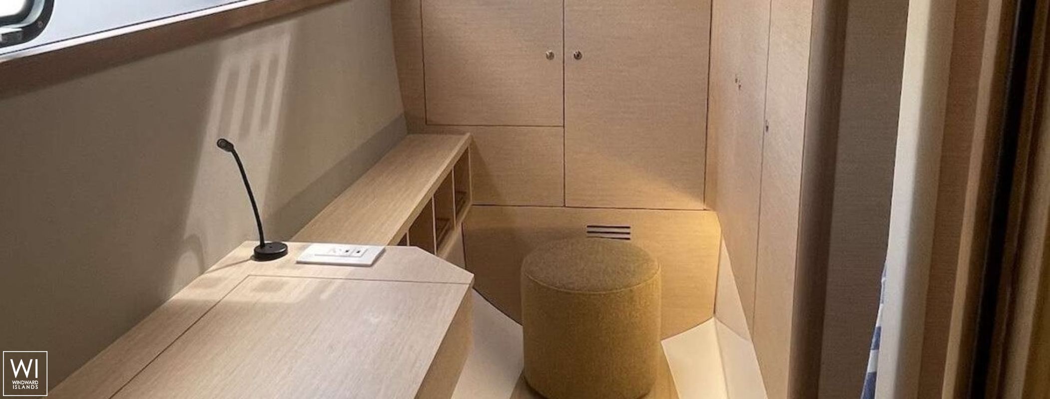 NEPTUNE'S ESCAPE  Neel Trimarans Neel 52 Interior 11