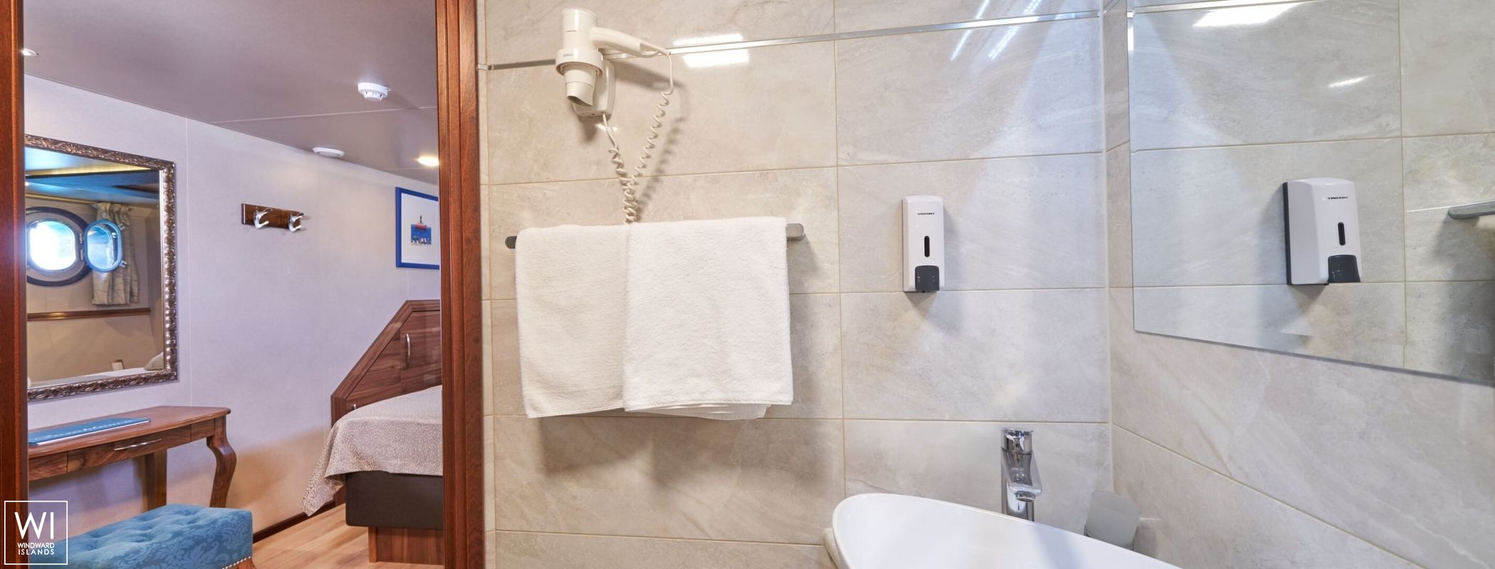 Casablanca   Turkish Gulet  56m Interior 28