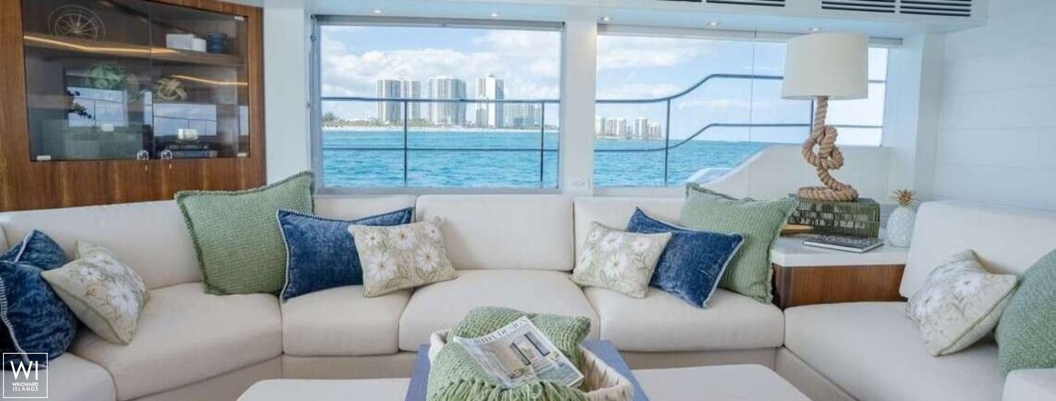 Forever Young  Two Oceans Catamaran 55 Interior 28