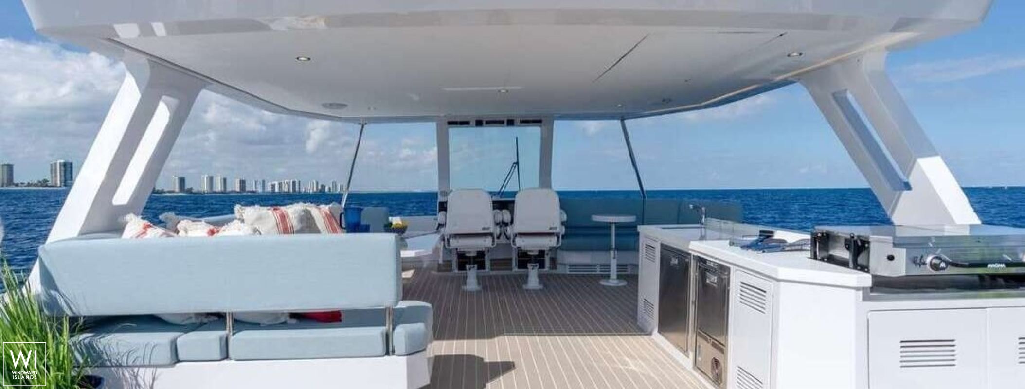 Forever Young  Two Oceans Catamaran 55 Exterior 20