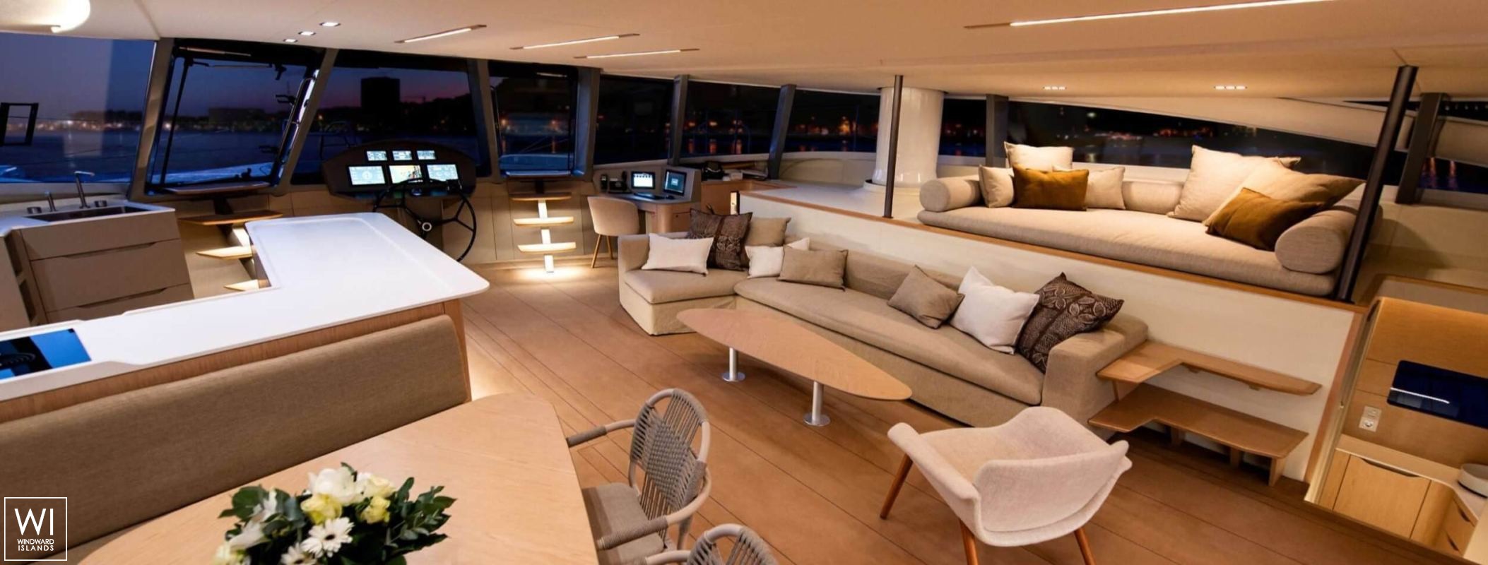 GANANY   Catamaran 21m Interior 8
