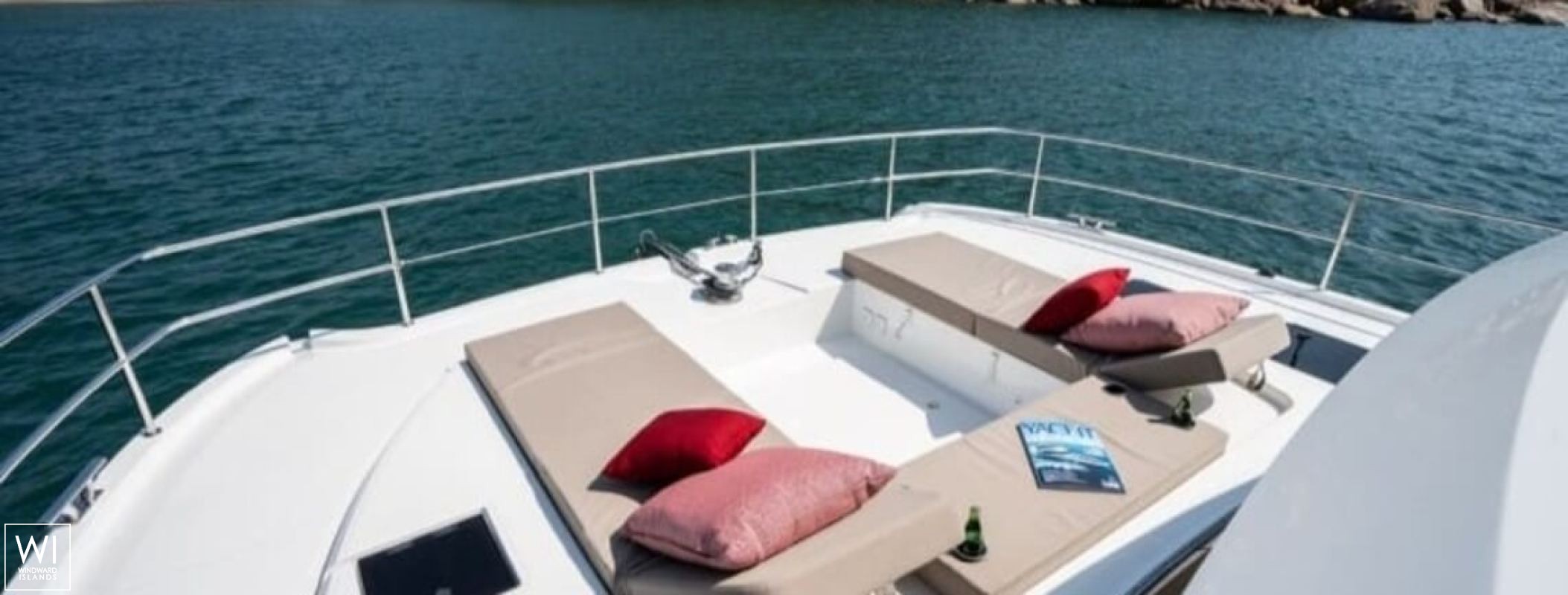 MY 5 Fountaine Pajot Exterior 14