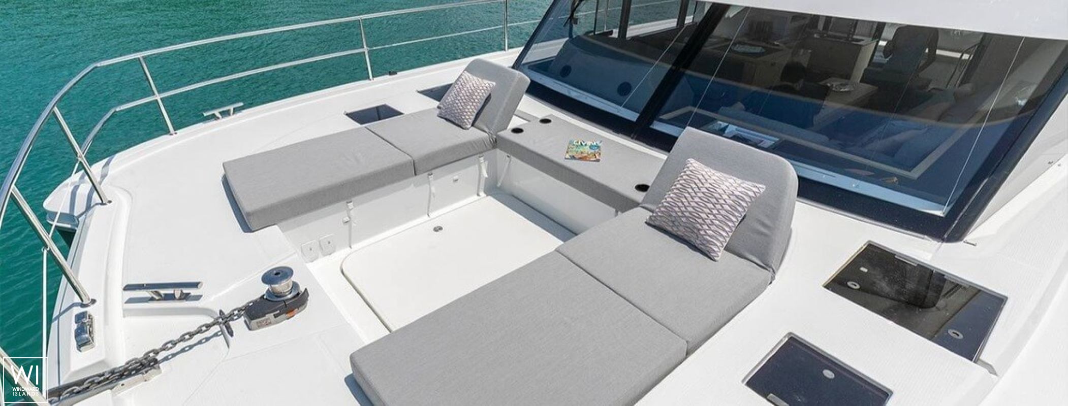 MY 5 Fountaine Pajot Exterior 15