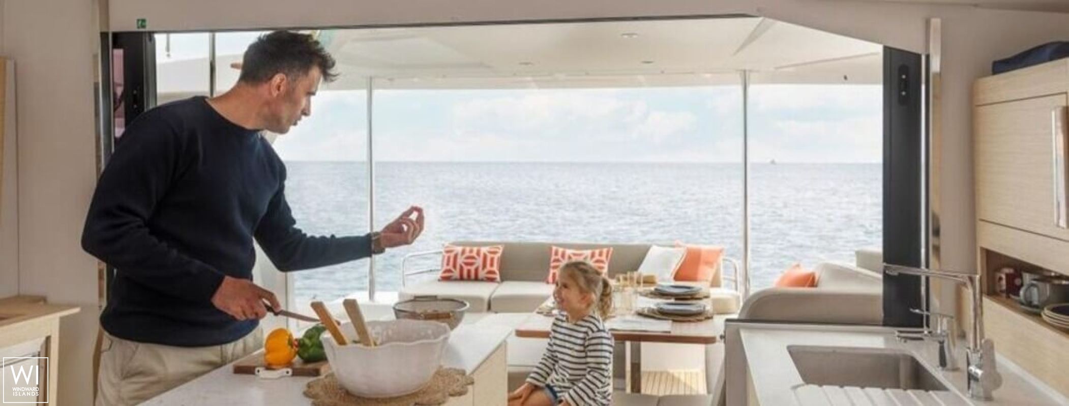 Catamaran 41 Fountaine Pajot Exterior 8