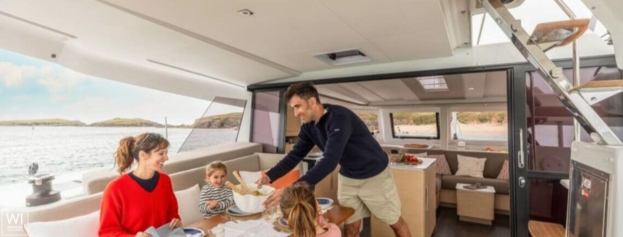 Catamaran 41 Fountaine Pajot Interior 5
