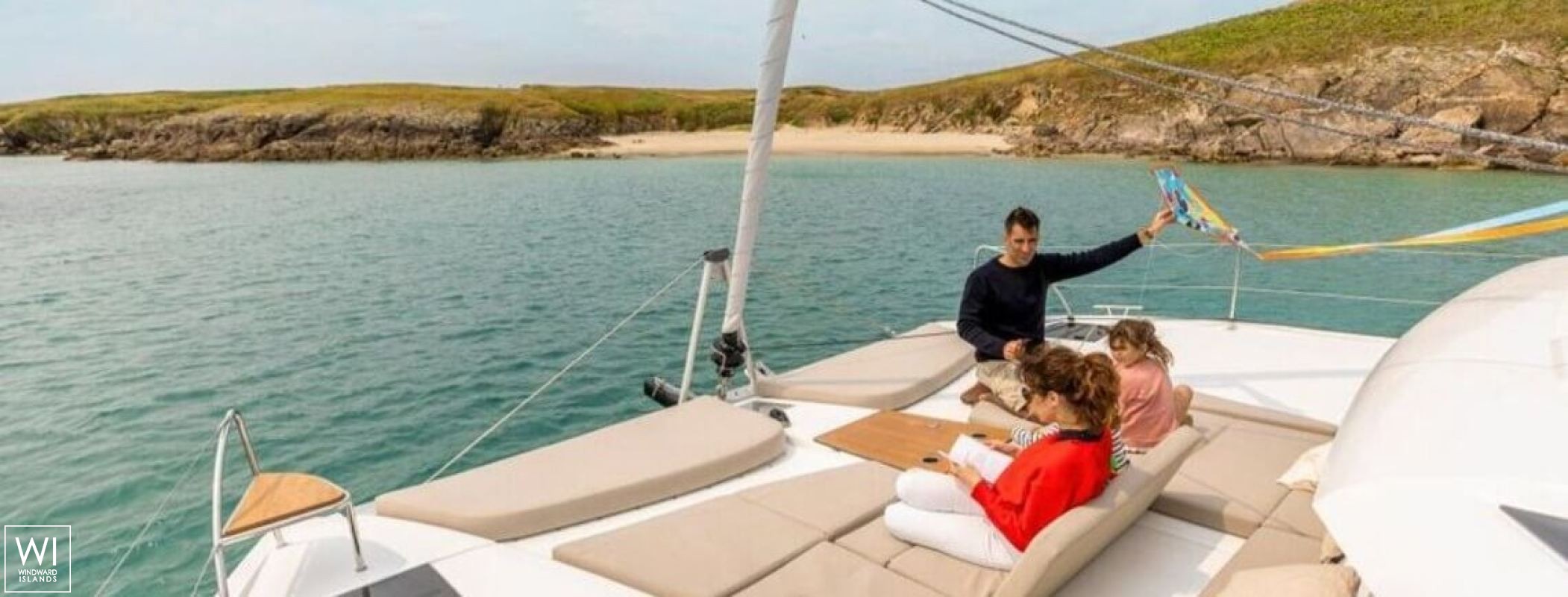 Catamaran 41 Fountaine Pajot Exterior 15