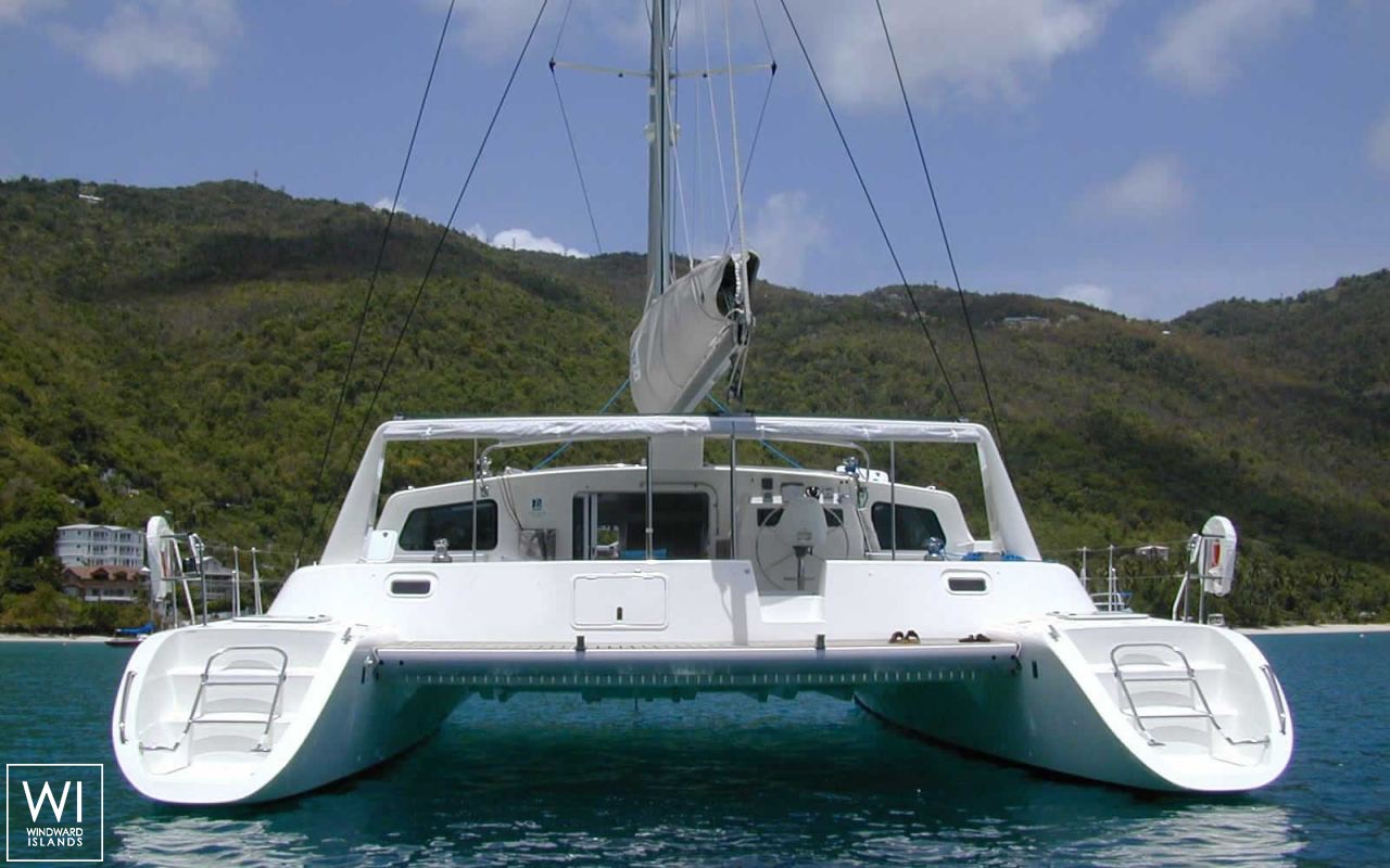 Voyage 500 Voyage Catamaran Exterior 2