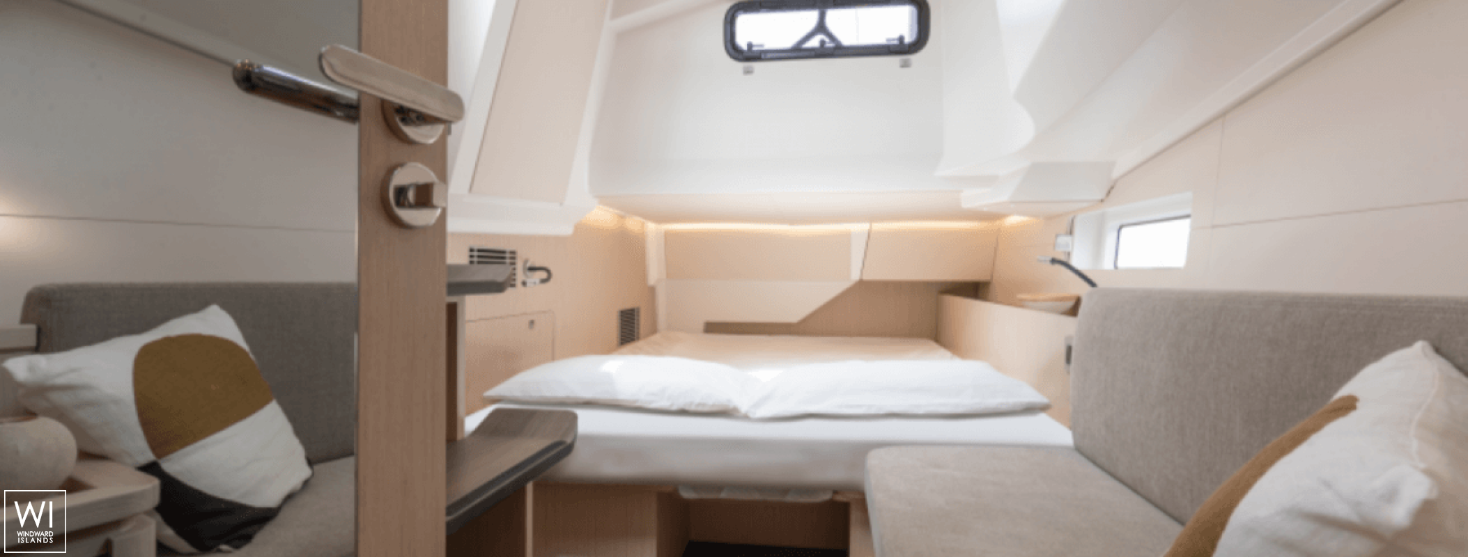 Jeanneau 55 Jeanneau Interior 11