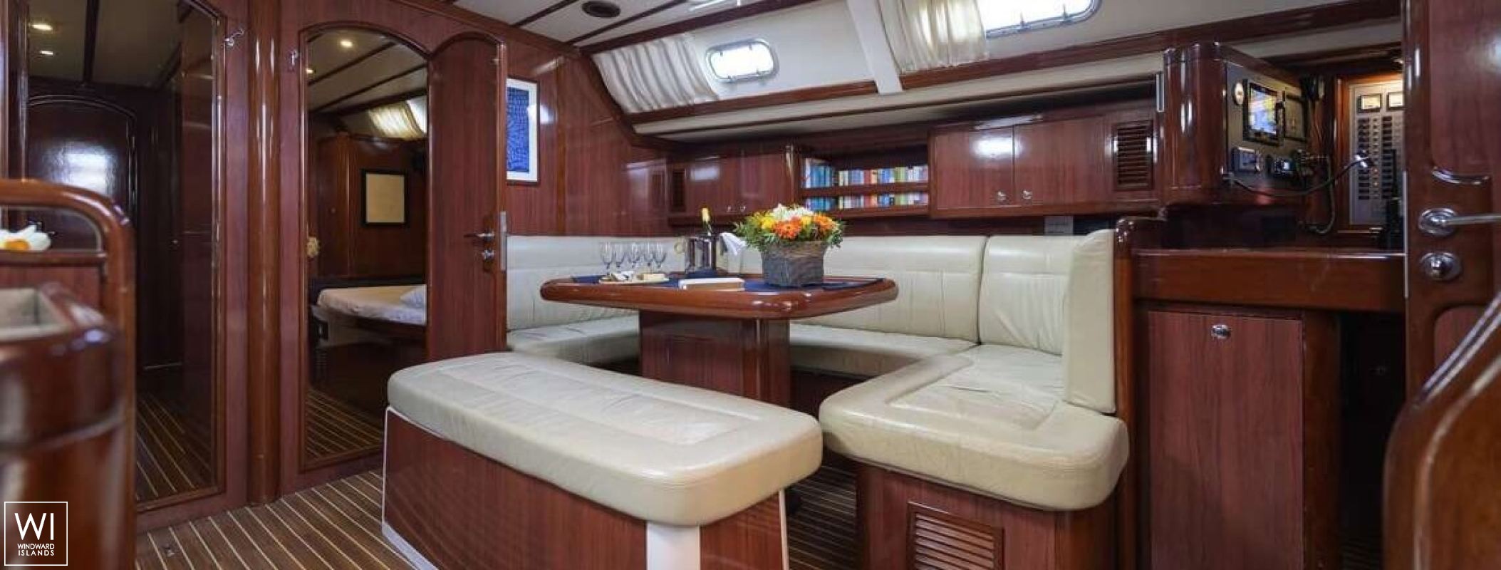 MYTHOS  Ocean Yachts Ocean Star 56.1 Interior 10