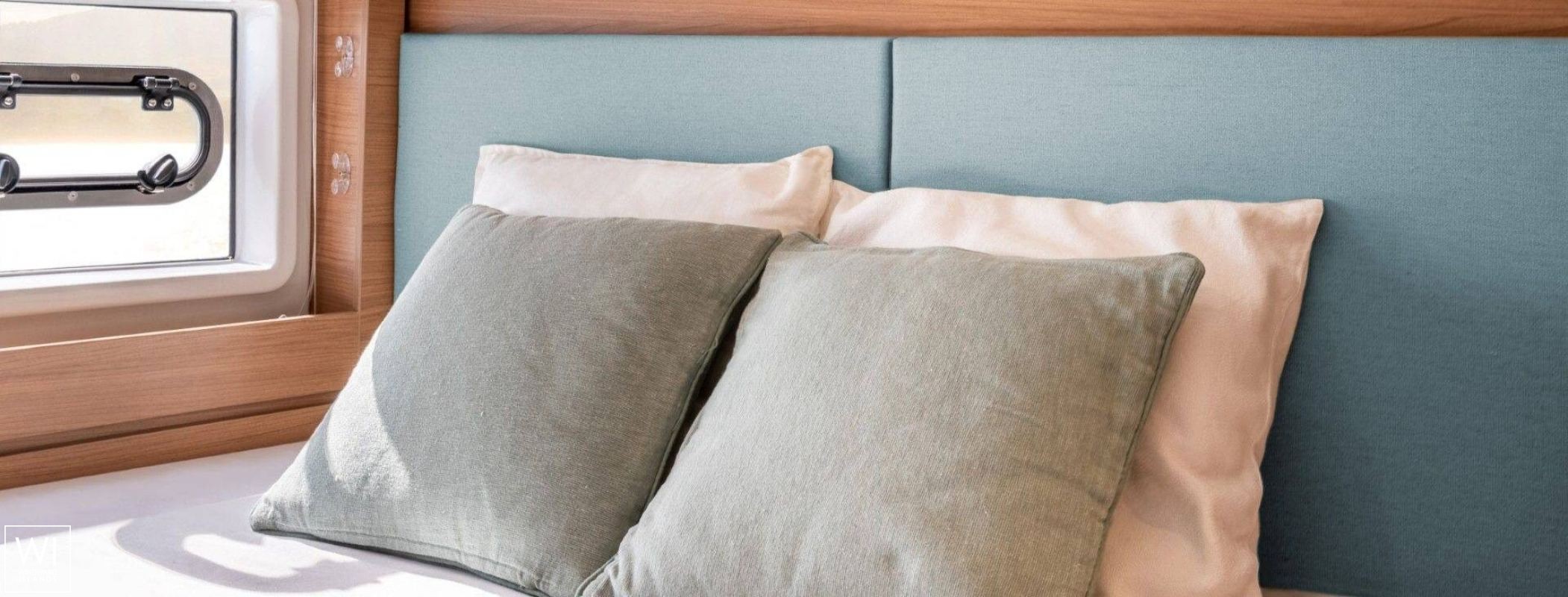 Bali 5.2 Catana Catamaran Interior 4