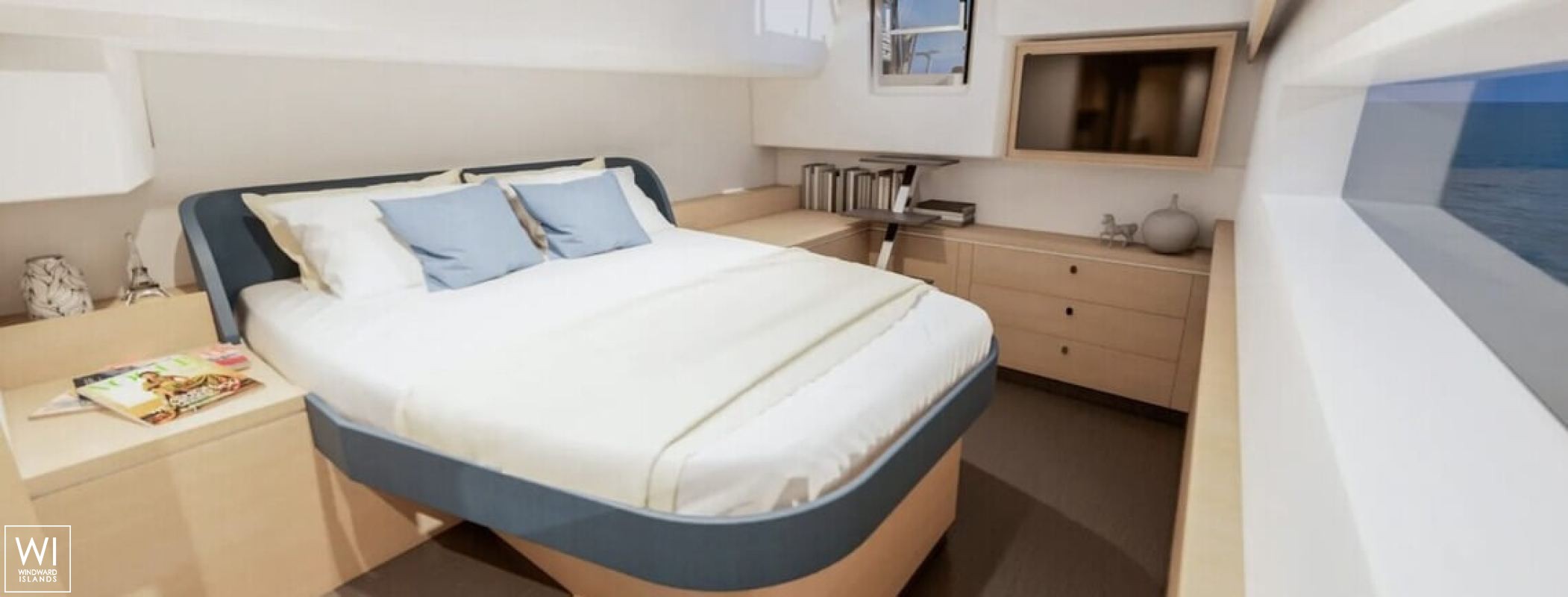 FP 48 Fountaine Pajot Interior 4