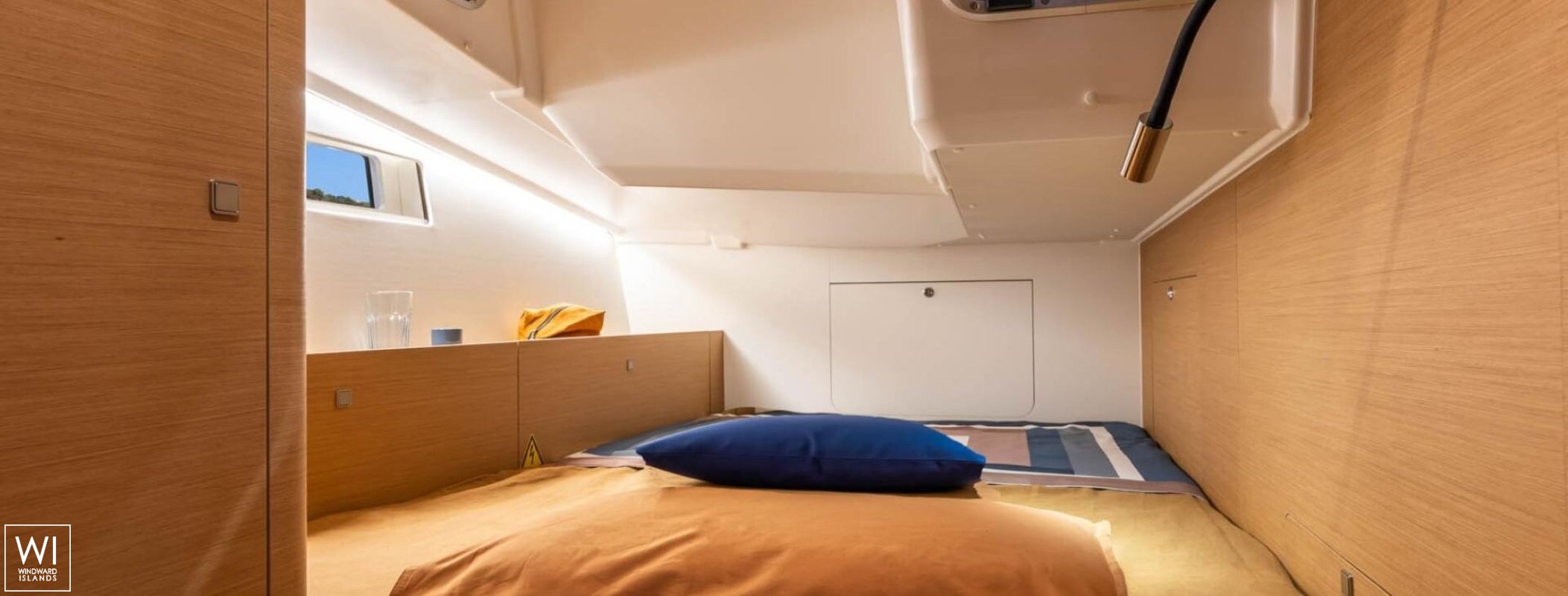 Sun Odyssey 455 Jeanneau Interior 2