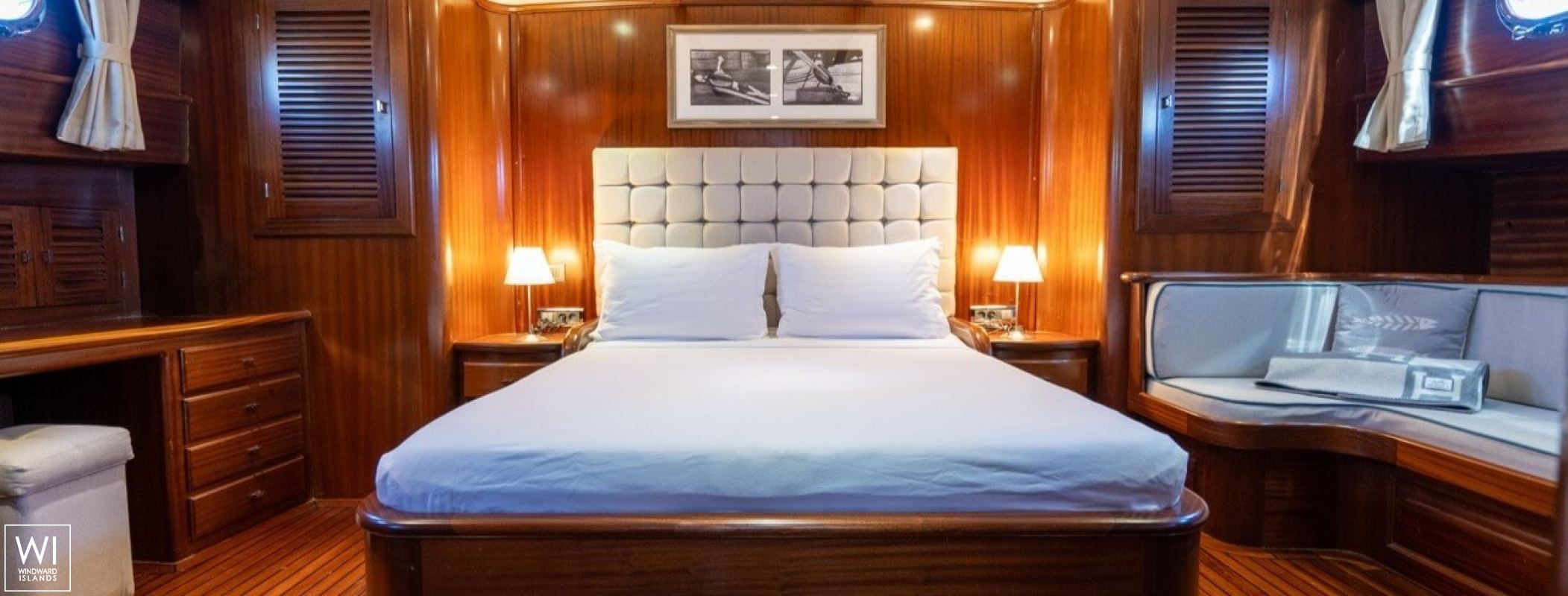 CAPRICORN 1  	Likay  27m Interior 8