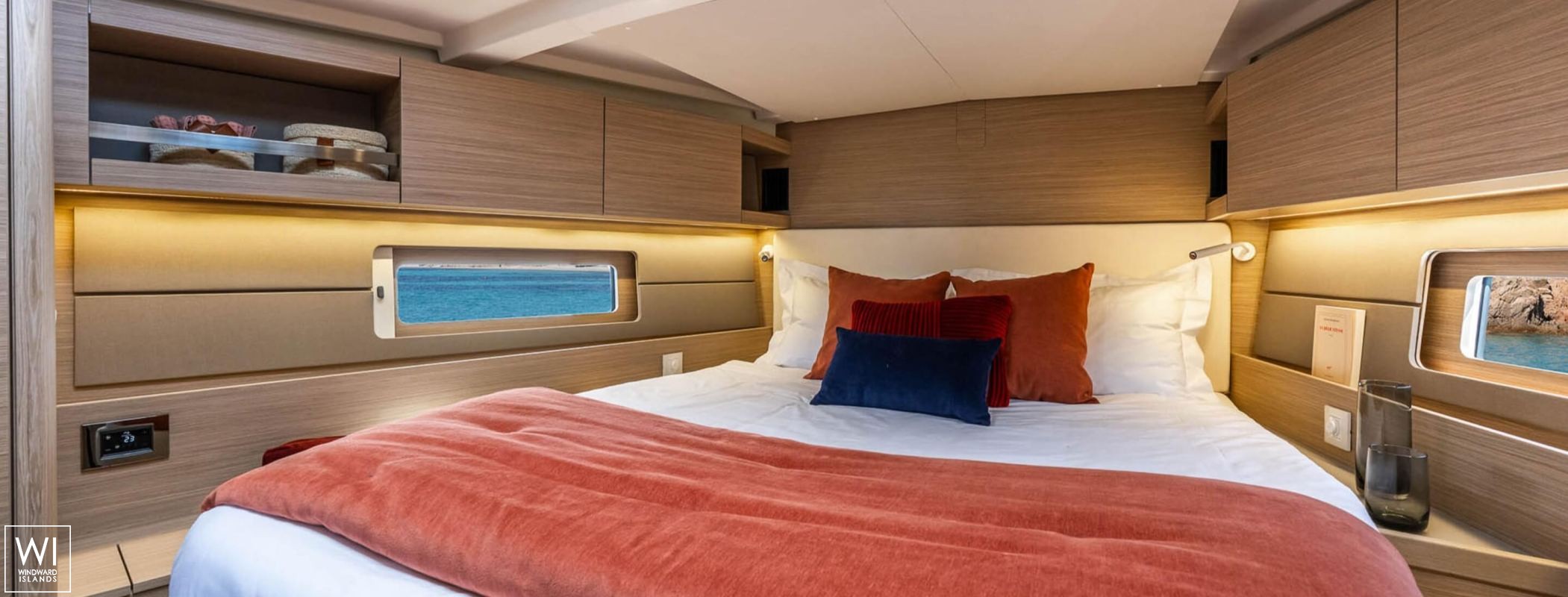 Oceanis  47 Beneteau Interior 4