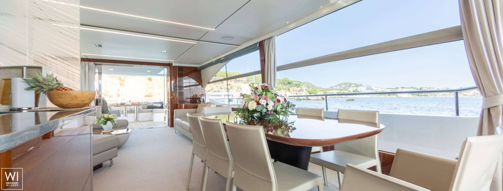 MIO BARCO  Princess Yachts Y 78 Interior 9