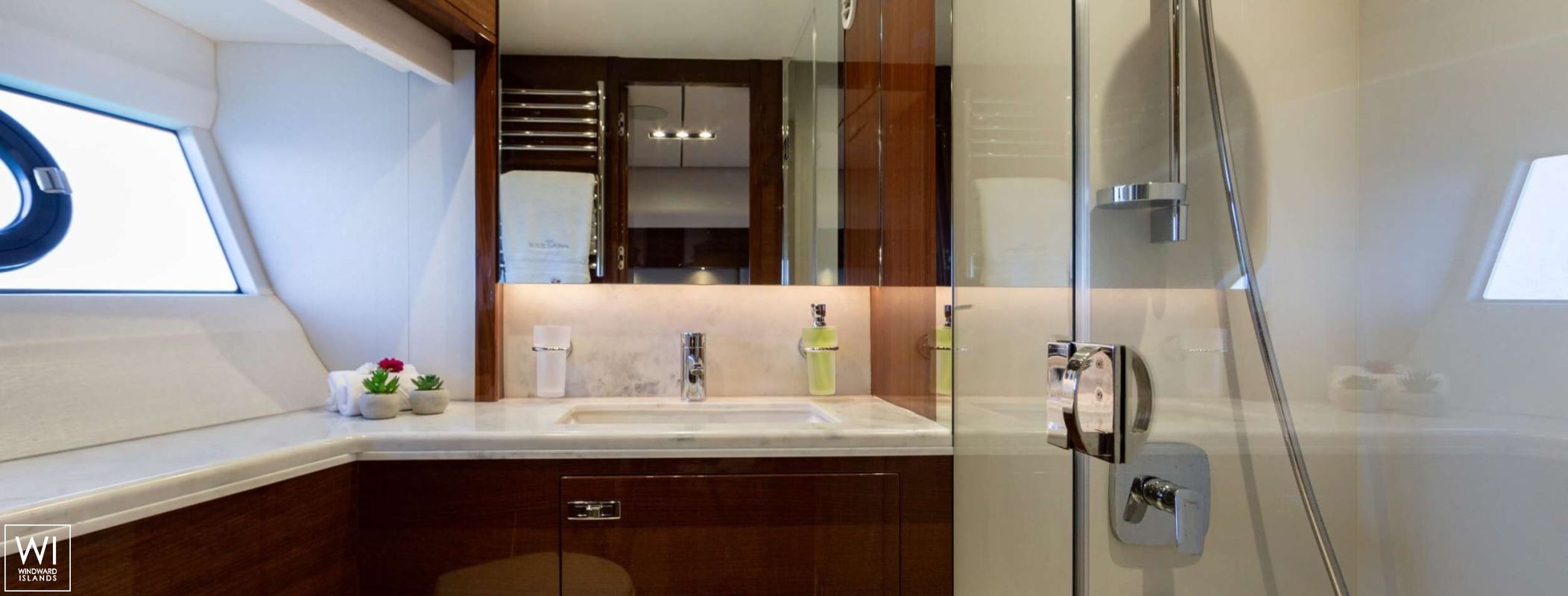 MIO BARCO  Princess Yachts Y 78 Interior 18