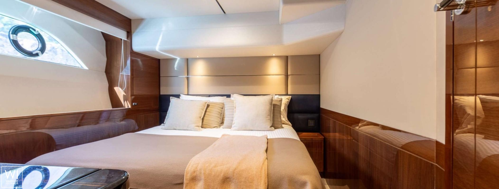 MIO BARCO  Princess Yachts Y 78 Interior 19
