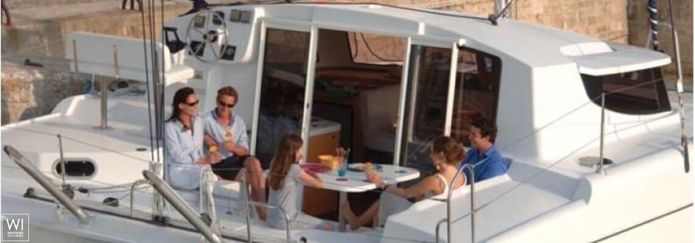 Mahe 36 Fountaine Pajot Exterior 5