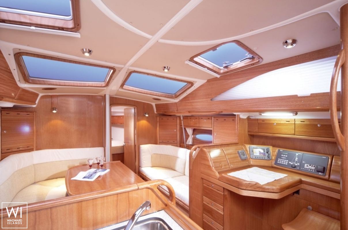 Bavaria 40  Bavaria Yachts Interior 1