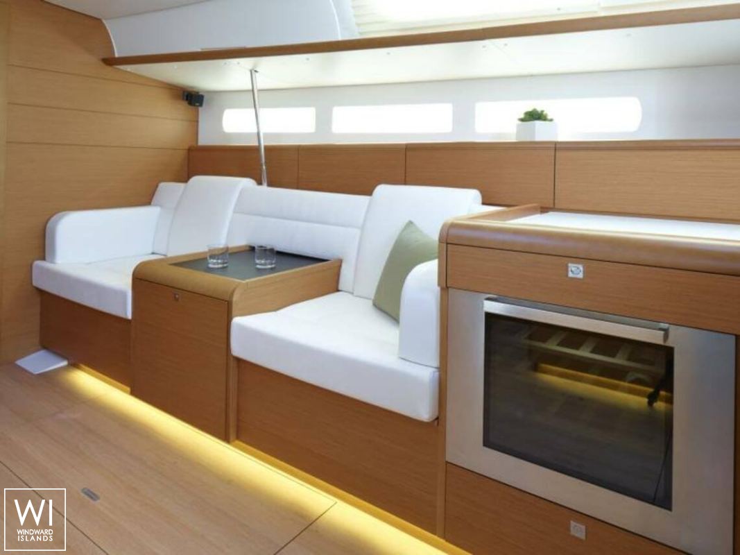 Sun Odyssey 509 Jeanneau Interior 3