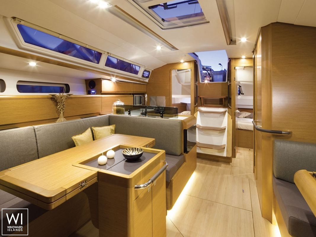 Sun Odyssey 409 Jeanneau Interior 2