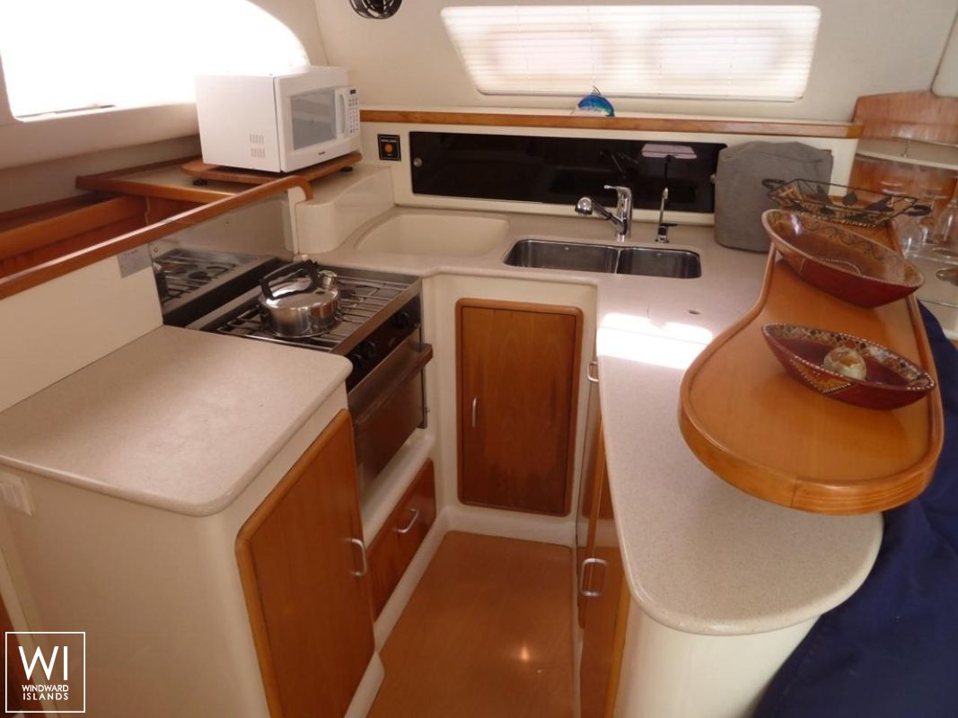 Leopard  42 Robertson & Caines Interior 1