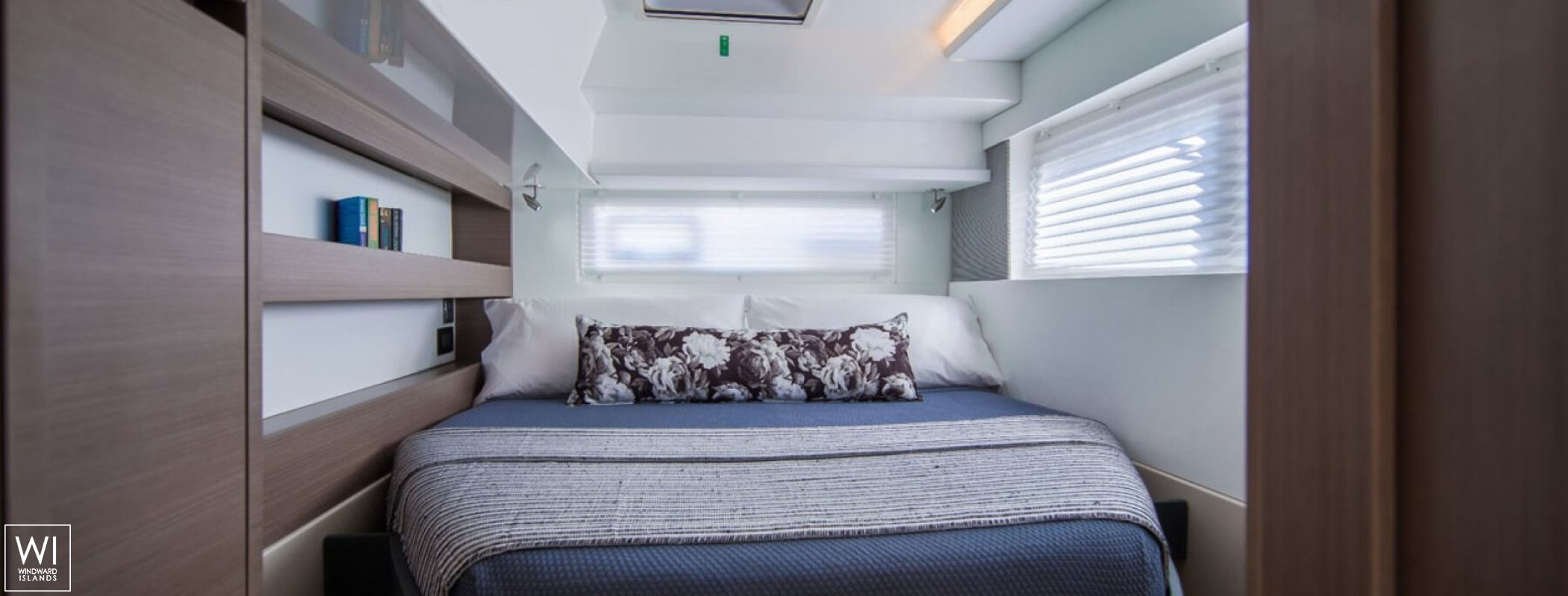 Leopard  42 Robertson & Caines Interior 4