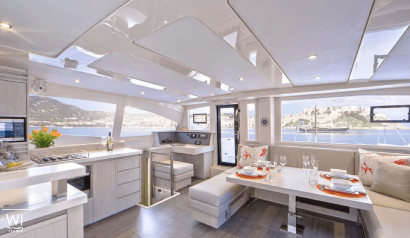 Valhalla  Robertson & Caines Leopard  Power 514 Interior 10