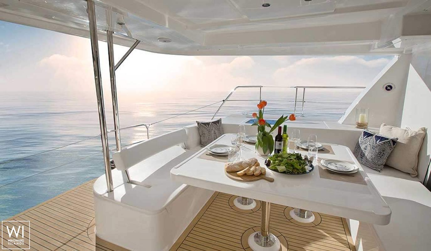 SANYATI  Robertson & Caines Leopard  Power 514 Interior 1