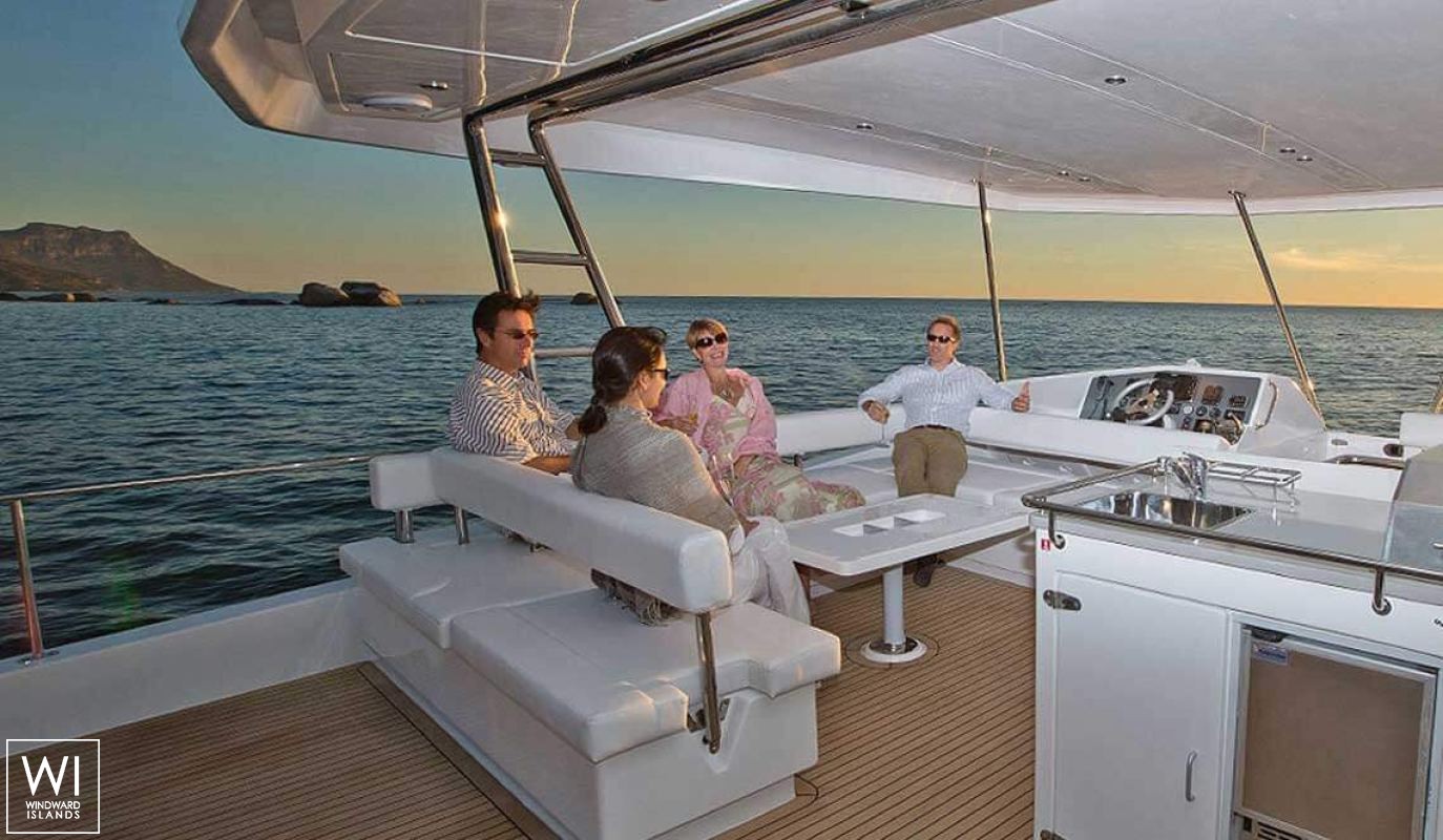 SANYATI  Robertson & Caines Leopard  Power 514 Interior 1