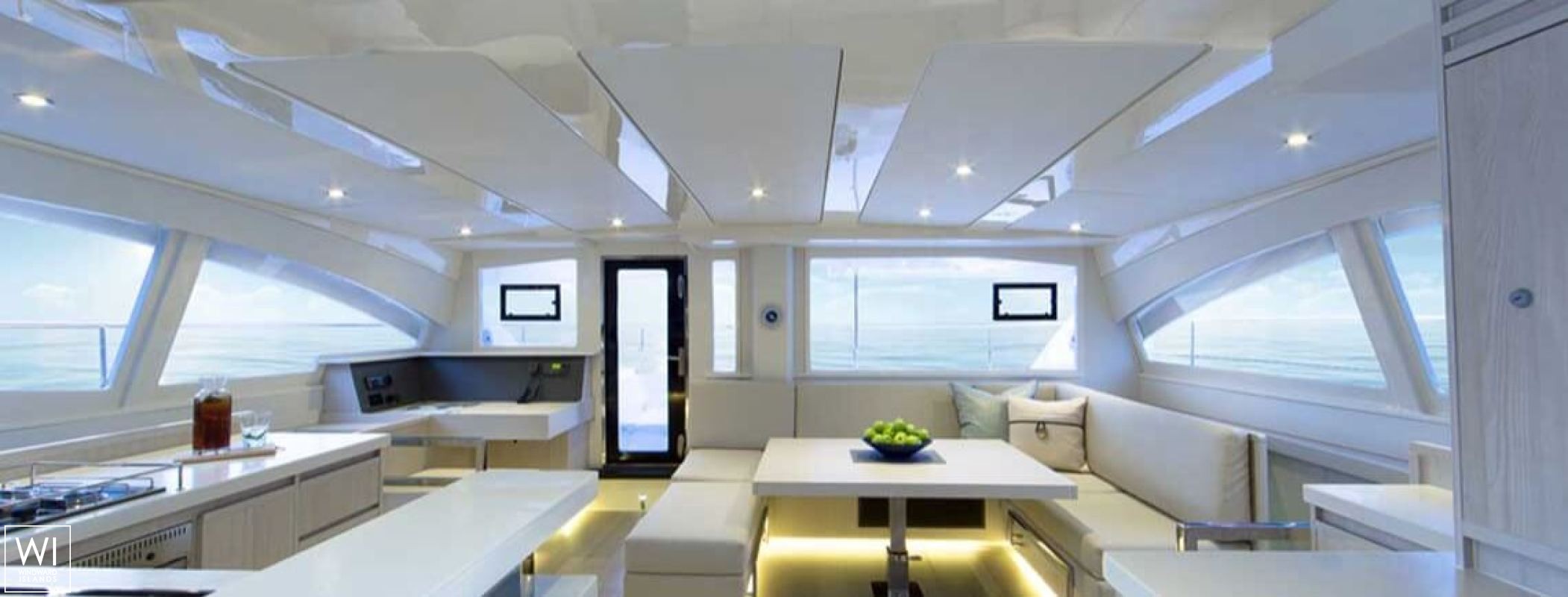 SANYATI  Robertson & Caines Leopard  Power 514 Interior 17