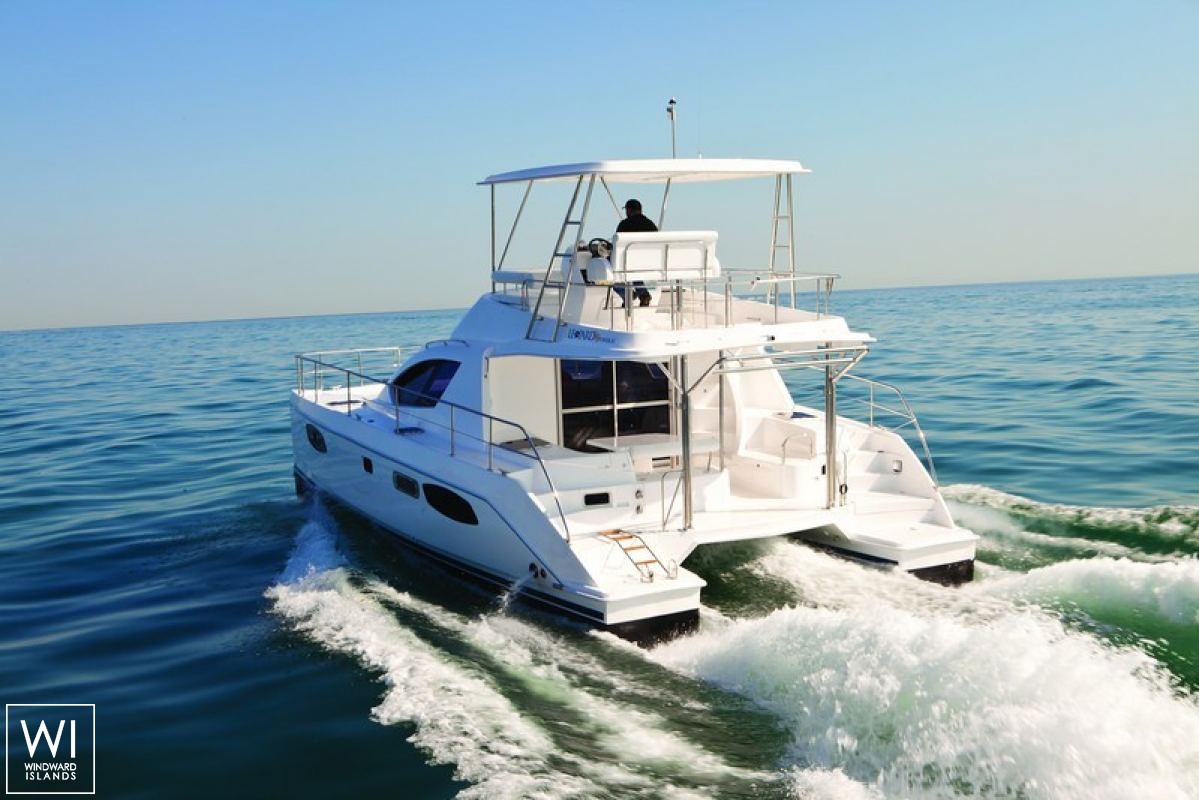 Leopard  Power 39 Robertson & Caines Exterior 3