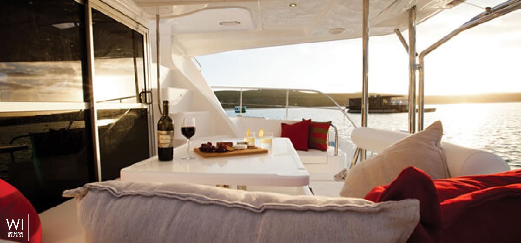 Leopard  Power 39 Robertson & Caines Interior 6