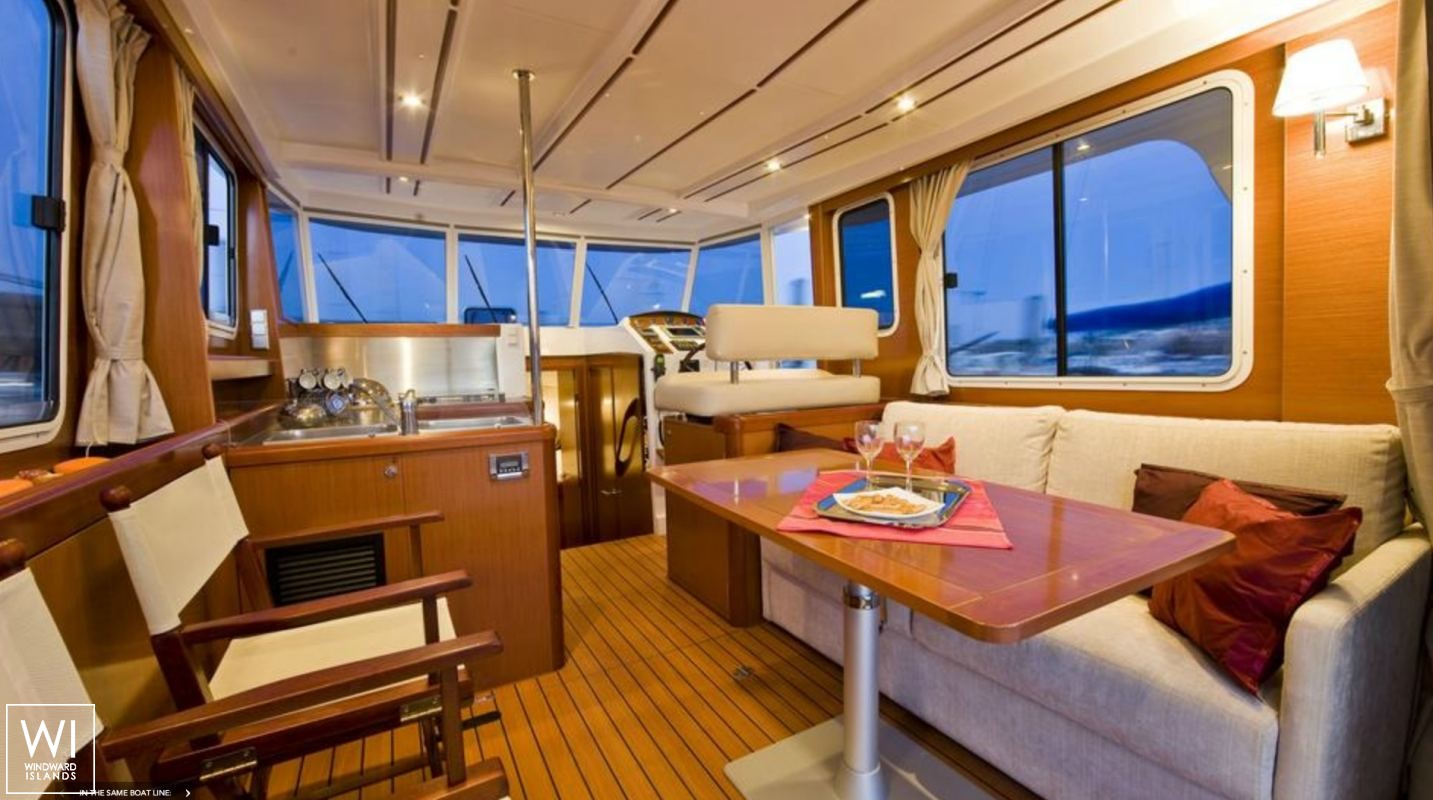 Beneteau Swift Trawler 34 Beneteau Interior 1