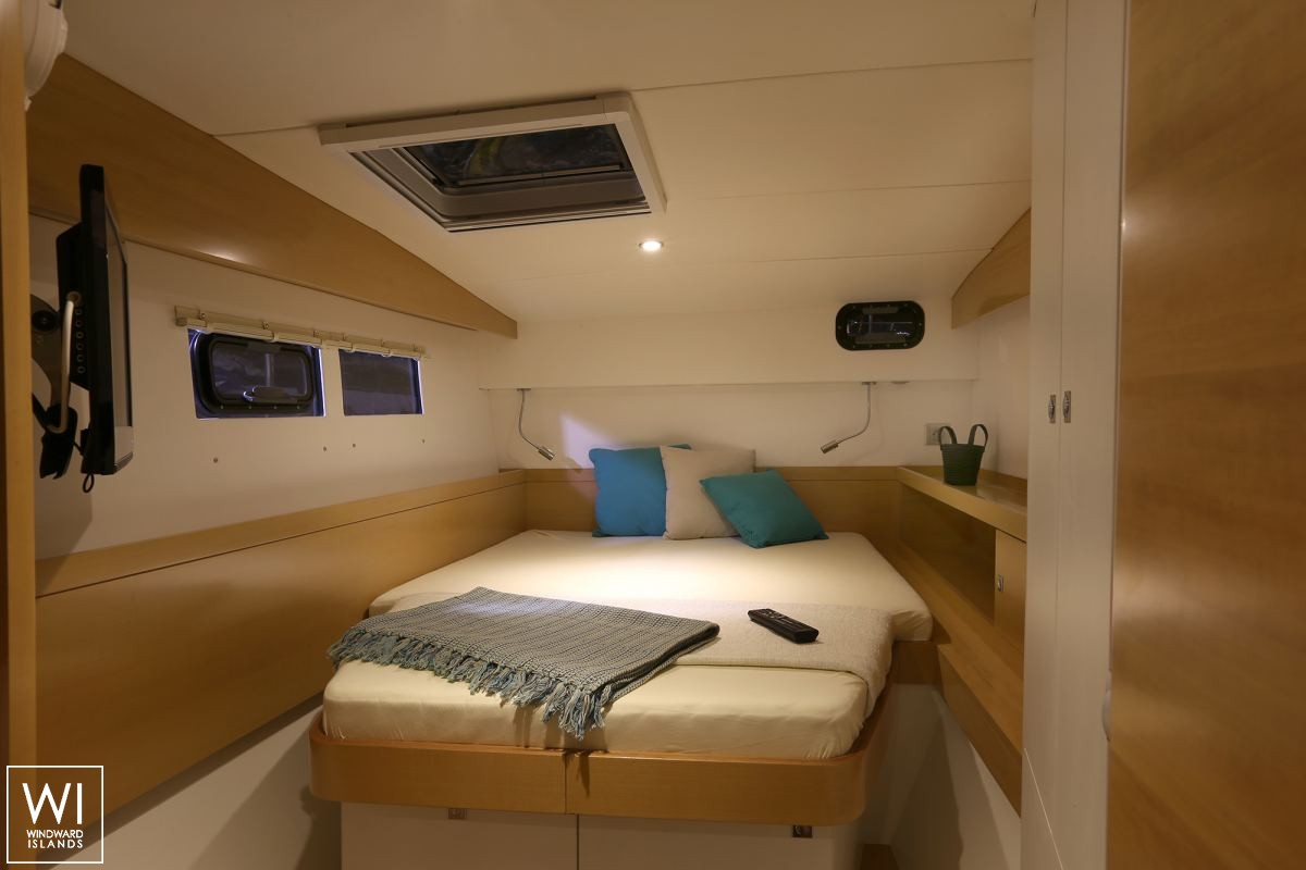 Nautitech 482 Nautitech Catamaran Interior 1