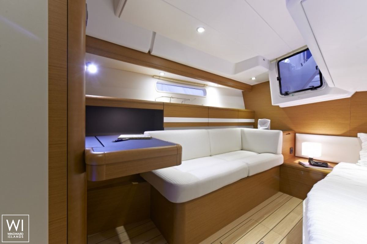 Jeanneau 57 Jeanneau Interior 1