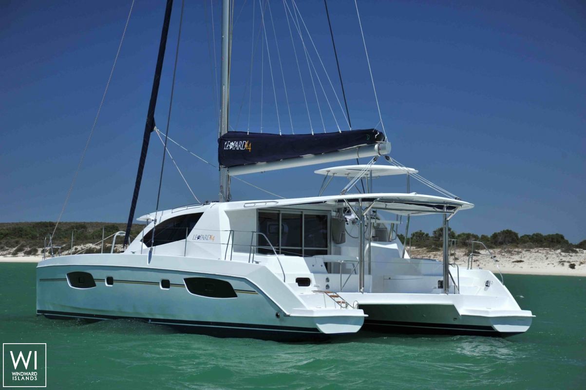 Leopard  444 Robertson & Caines Exterior 2