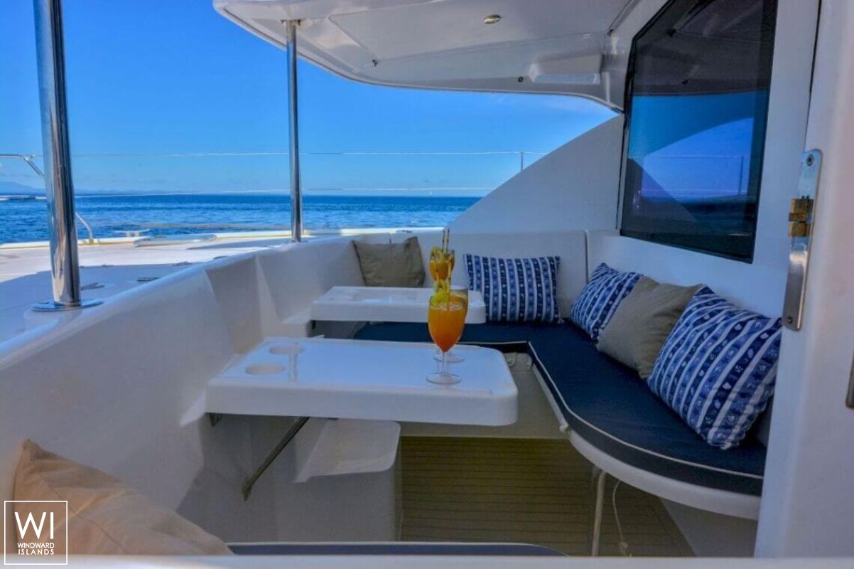 TSANGANA  Robertson & Caines Leopard  444 Interior 7