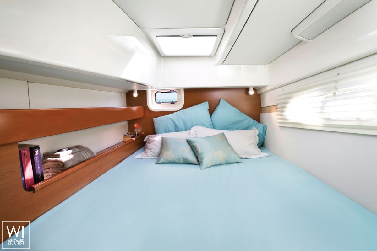 Leopard  384 Robertson & Caines Interior 3